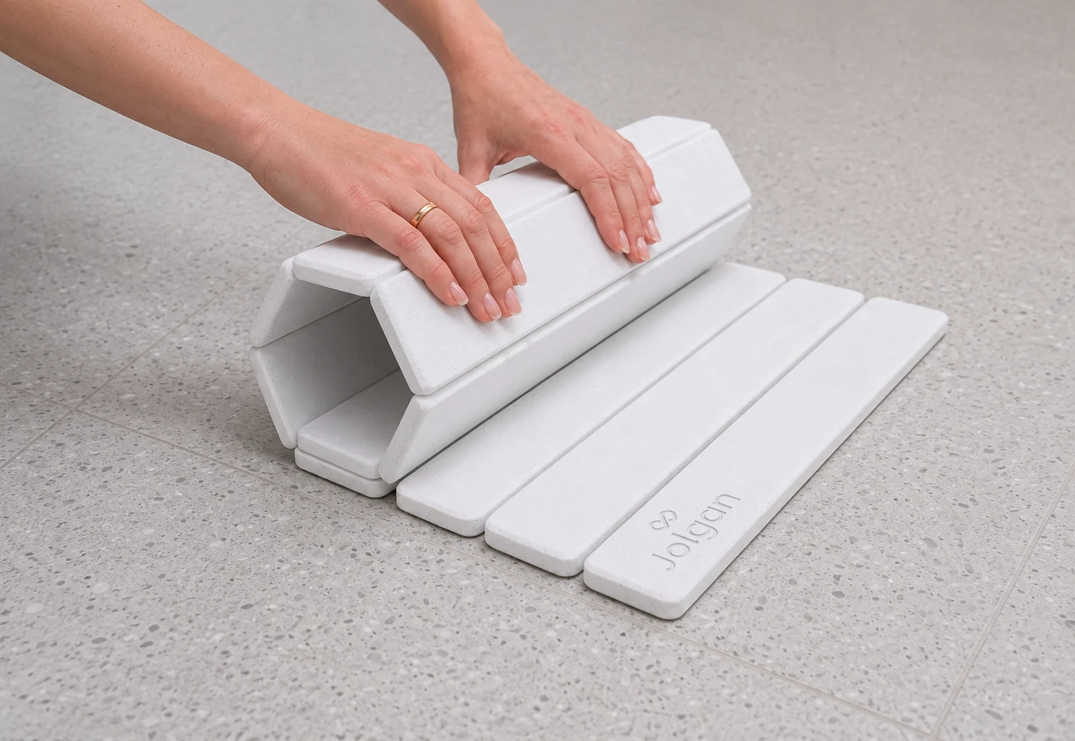 Real JOLGAN folding bath mat